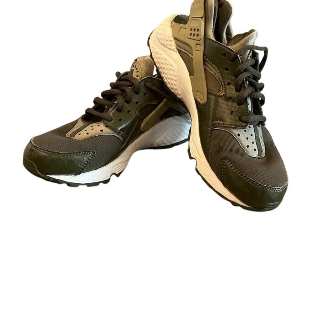 Nike Huarache Running Shoes US 7 EU 38 Olive Green Gym Running Sports Boys Girls